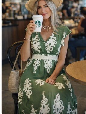 Delilah Wear Green Maxi Dress with White Floral Print